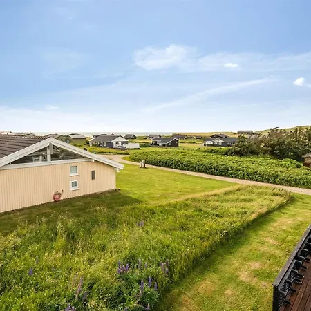 Niesina - 200m From The Sea By Interhome Lokken